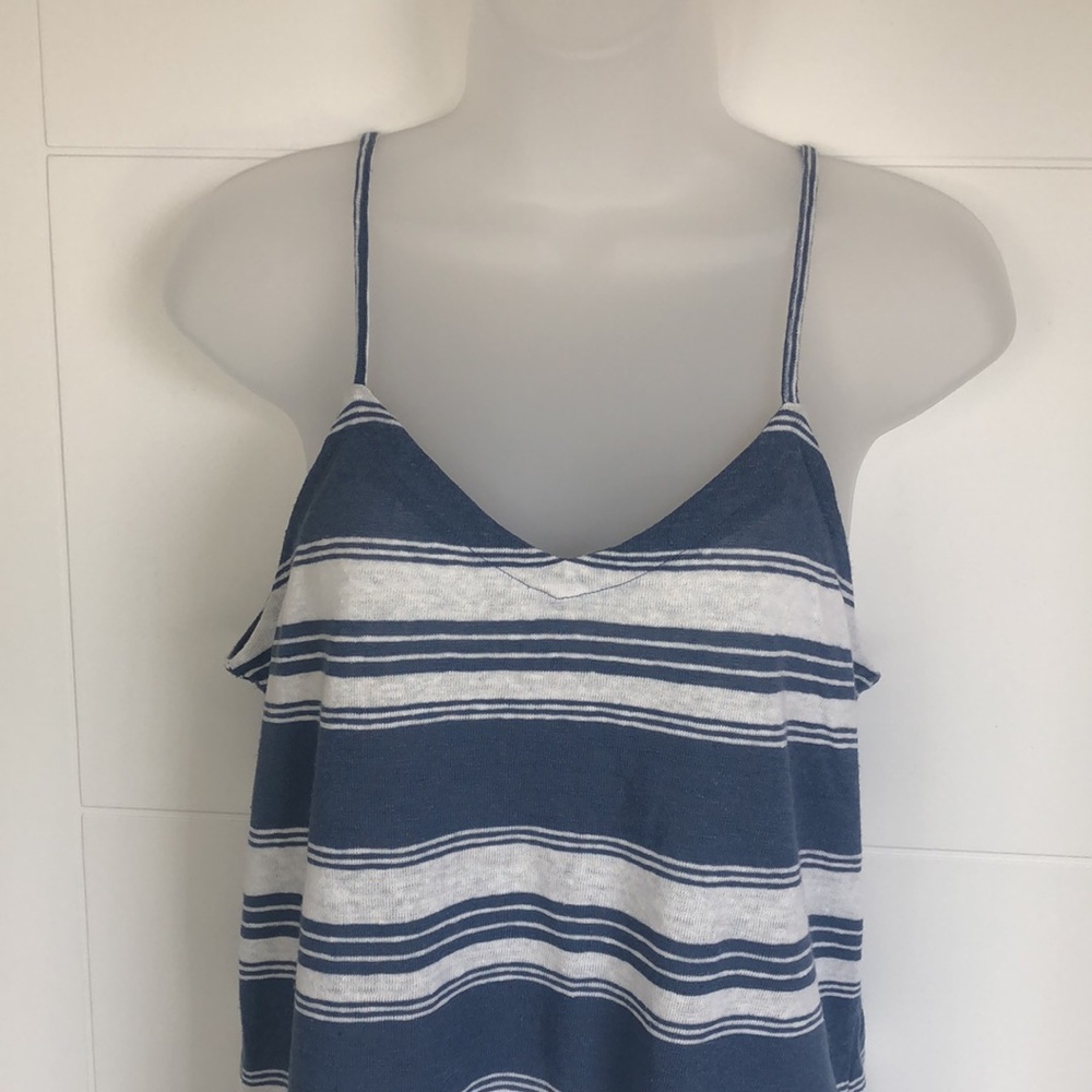 1057- Universal Thread blue and white stripe tank- size XS